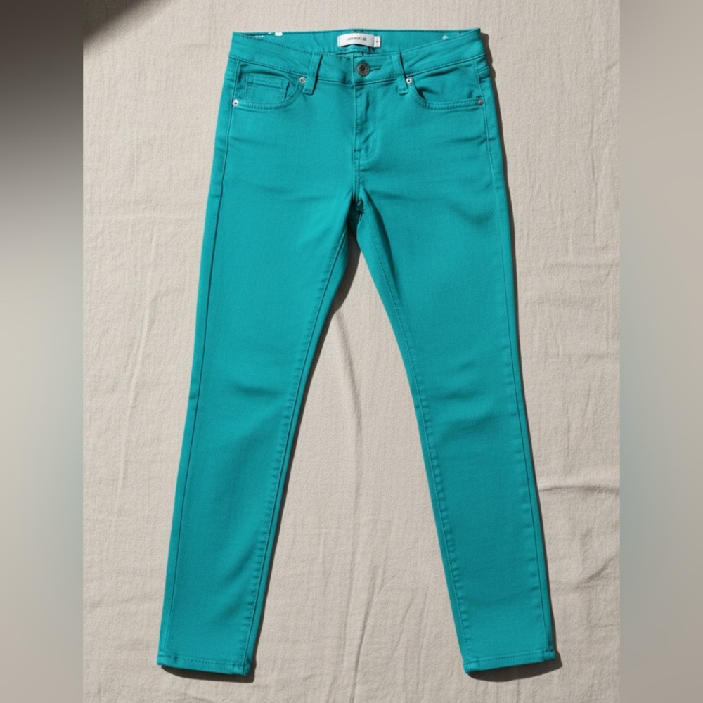 Women’s Celebrity Pink Teal Jeans
